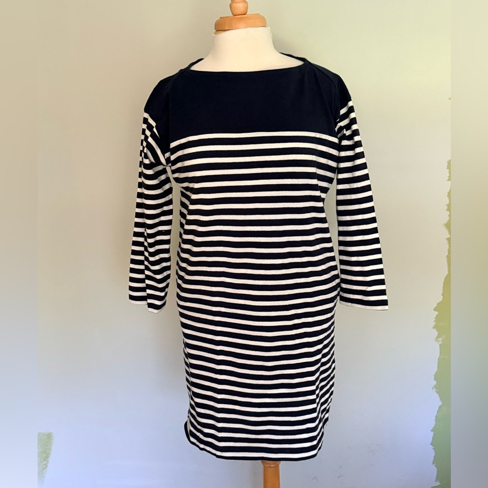 Uniqlo Navy and White Striped Cotton Long-Sleeve Shift Dress